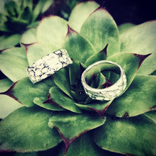 Load image into Gallery viewer, Somers - Coral Silver Ring
